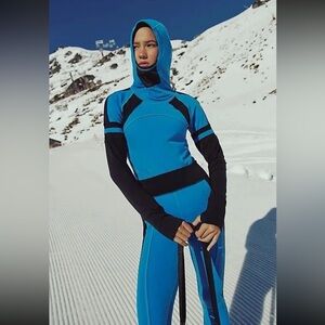 FP Movement Free People Dawn To Dusk Ski Base Layer Hooded Thermal Blue NWT M